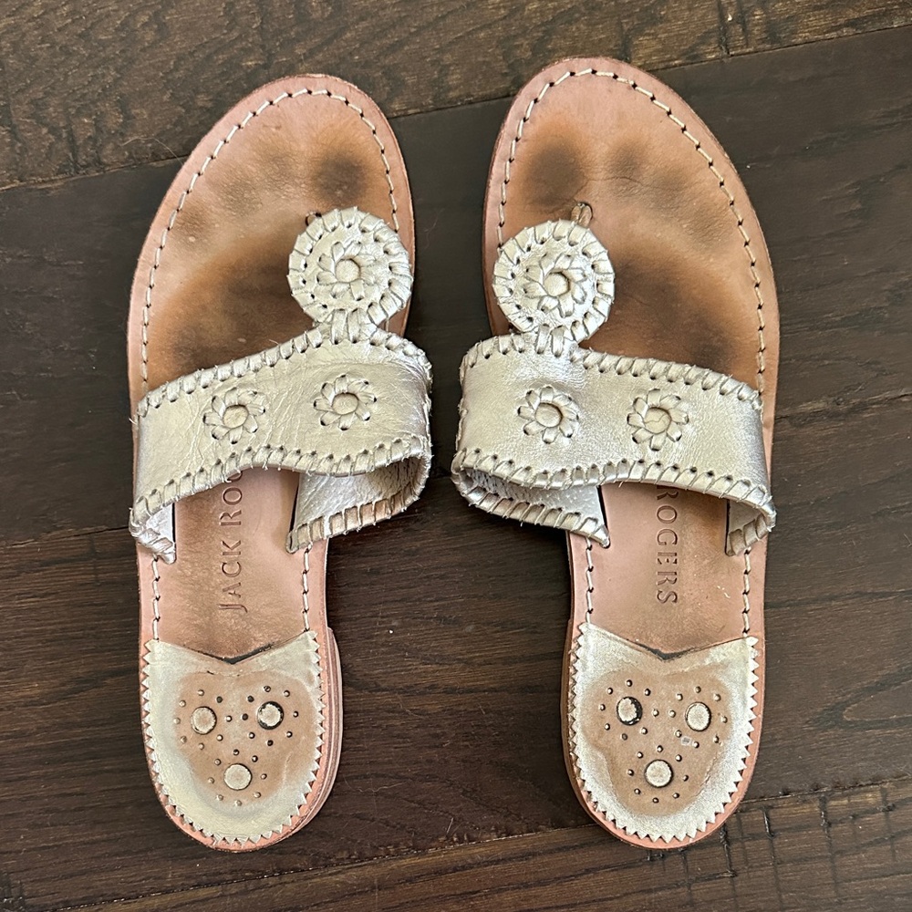 Jack Rogers Women's Hamptons Gold Sandals size 8